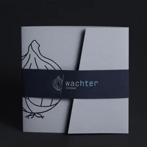 Egal ob Geburtstag, Hochzeitstag, Weihnachten oder einfach nur so: unser sch&ouml;n und hochwertig gestalteter Gutschein ist mit Hei&szlig;folienpr&auml;gung und Banderole immer das passende Geschenk.